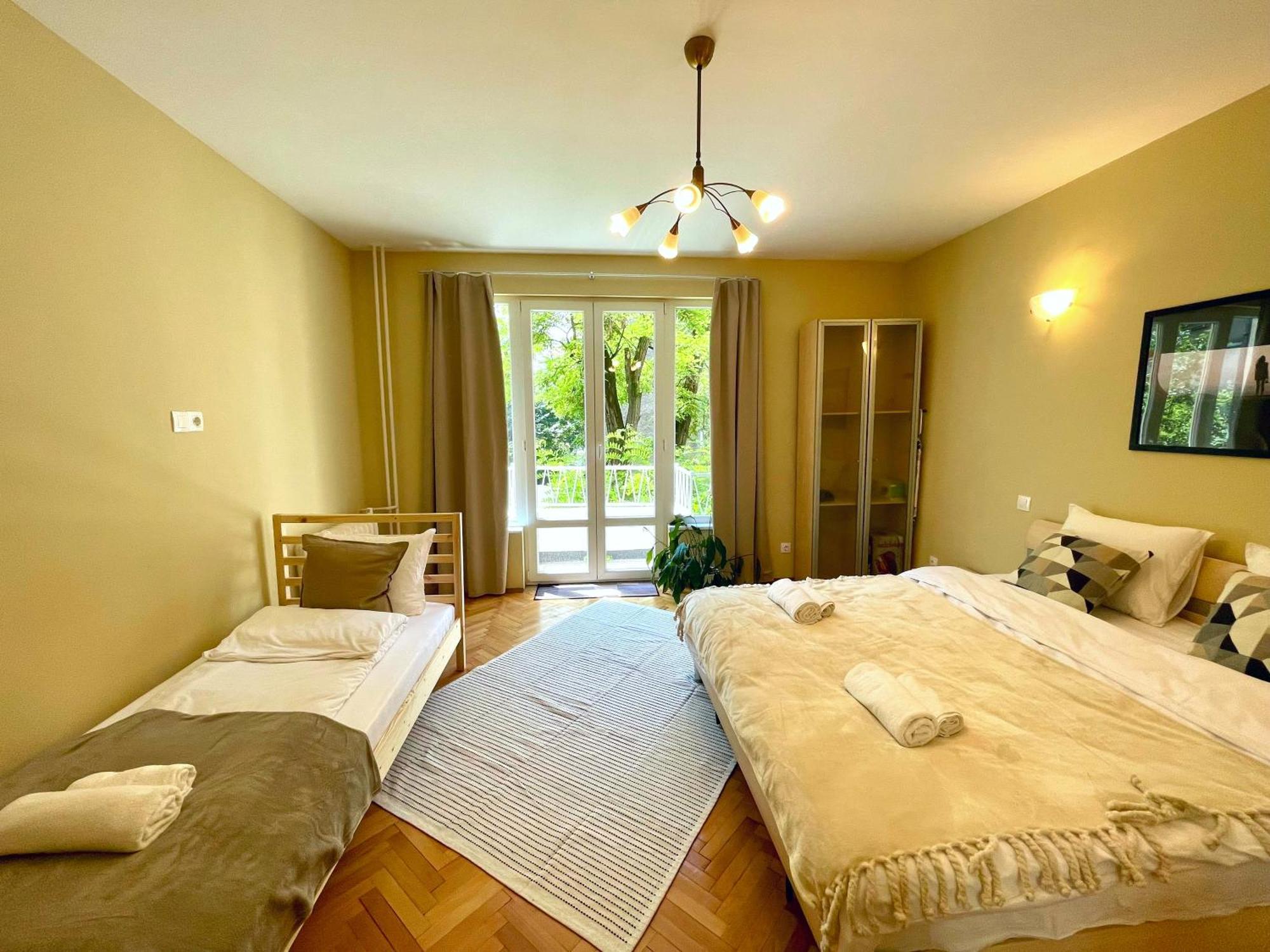 Bohemian Bright & Calm 2Br - Top Center - Private Balcony ソフィア エクステリア 写真