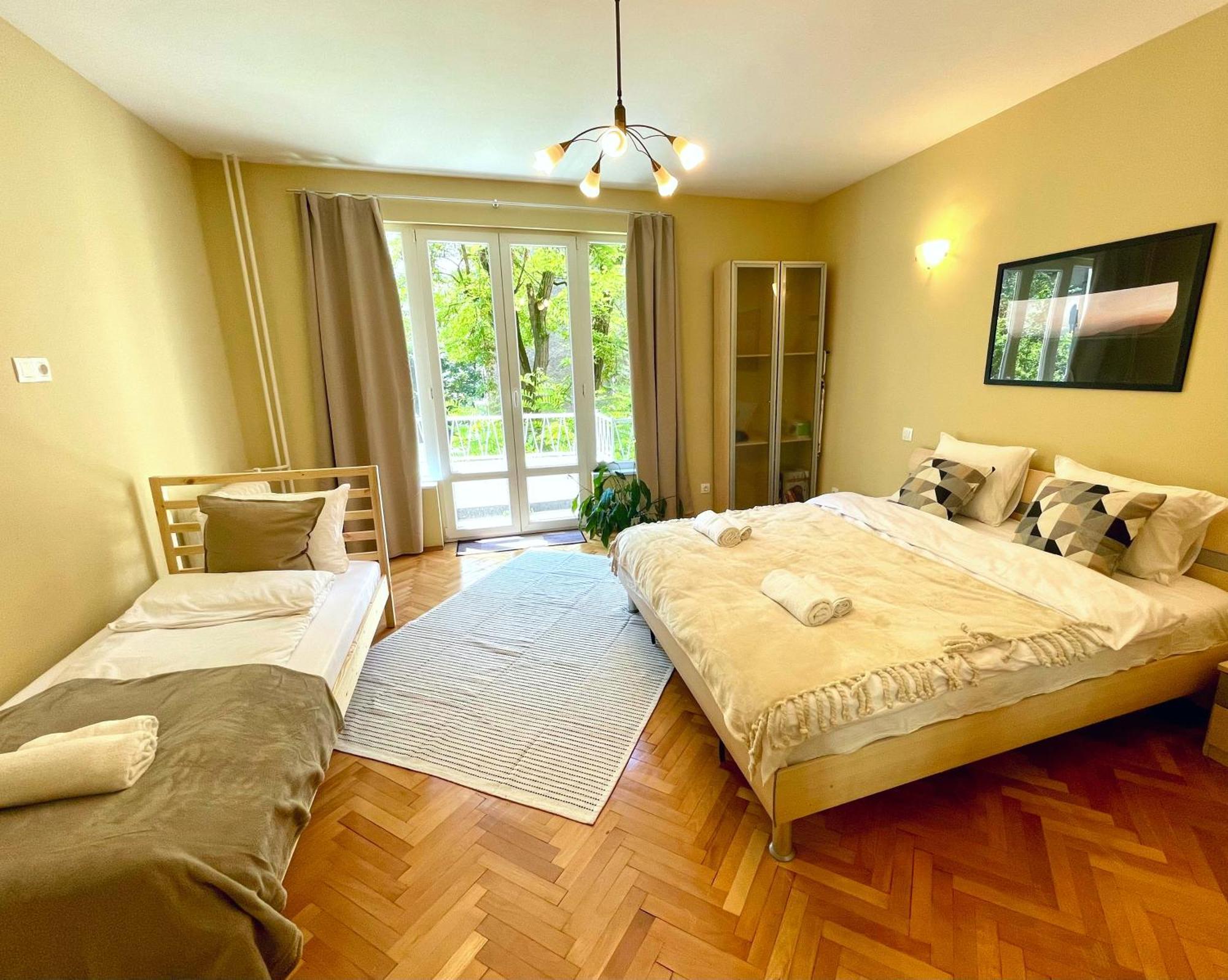 Bohemian Bright & Calm 2Br - Top Center - Private Balcony ソフィア エクステリア 写真
